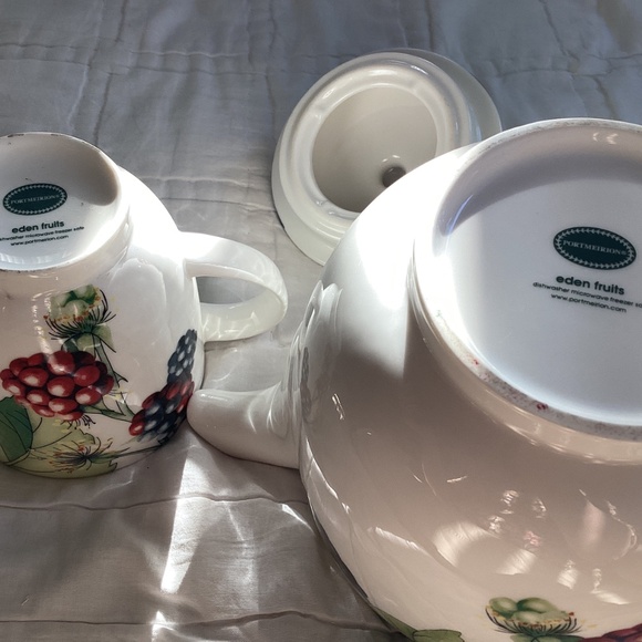 VINTAGE PORTMEIRION (DISCONTINUED PATTERN) EDEN FRUITS PORCELAIN TEAPOT AND MUG - Picture 9 of 11